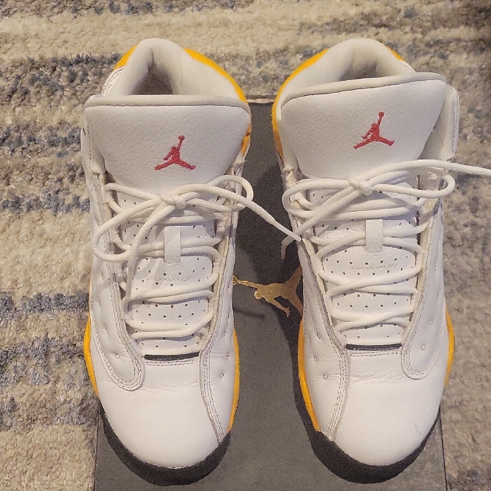 Jordan13Kids Sneakers White and Yellow Worn 5x